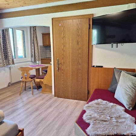Ferienwohnung Haus Sprenger Häselgehr Exterior foto