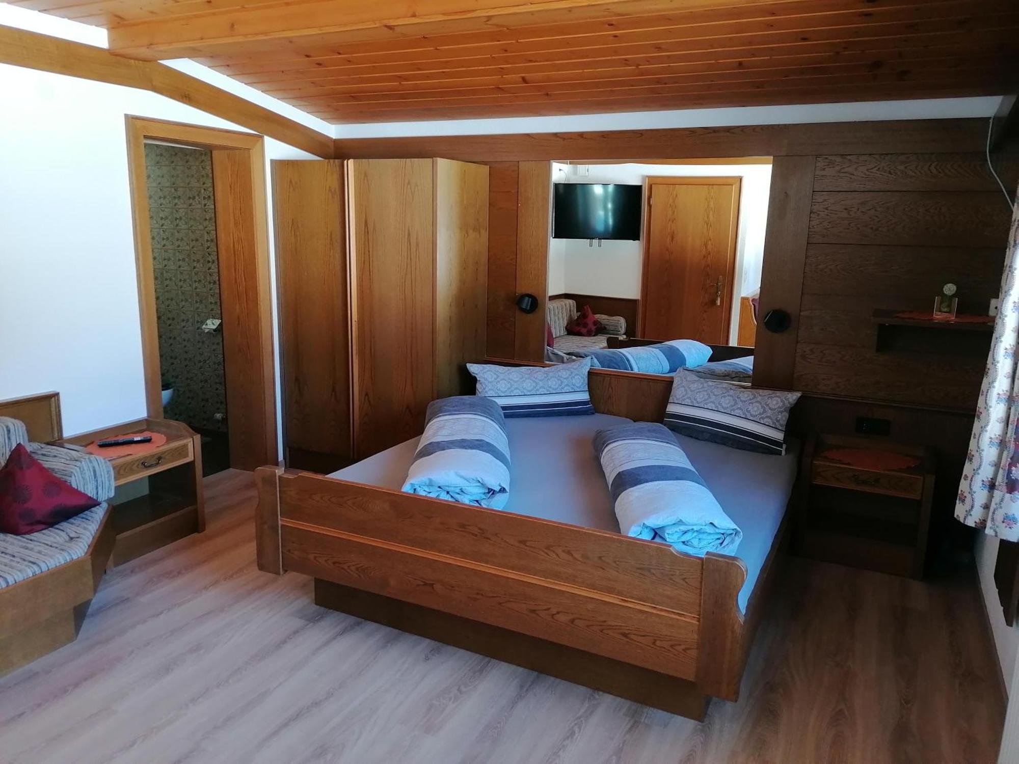 Ferienwohnung Haus Sprenger Häselgehr Zimmer foto