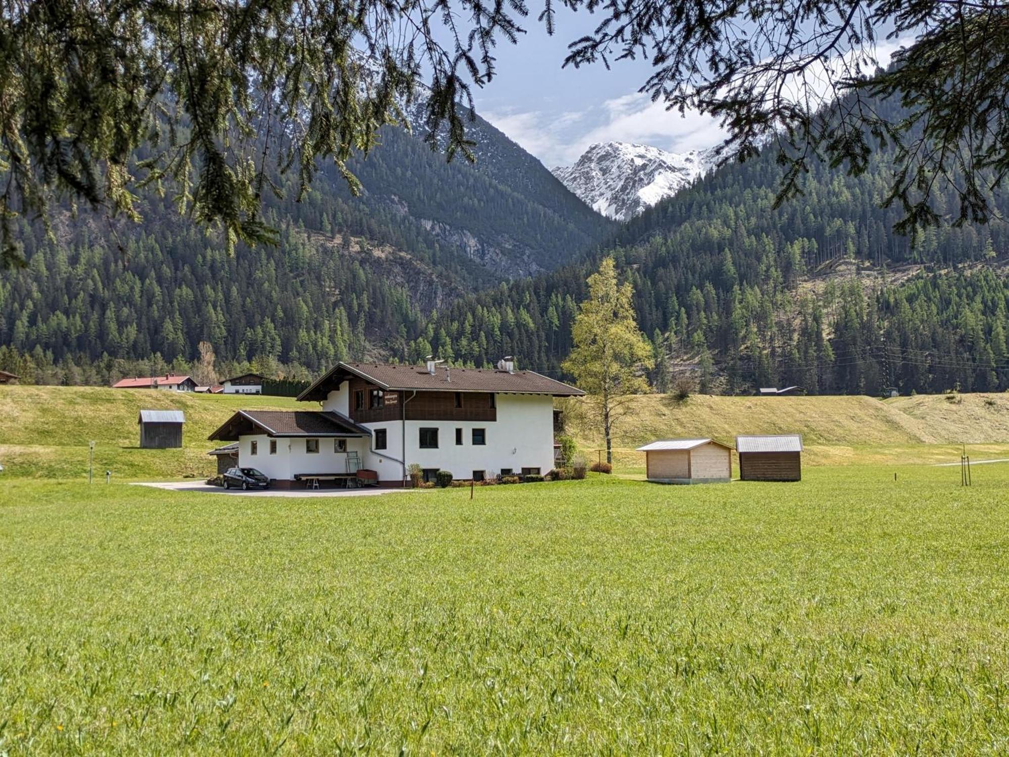 Ferienwohnung Haus Sprenger Häselgehr Exterior foto
