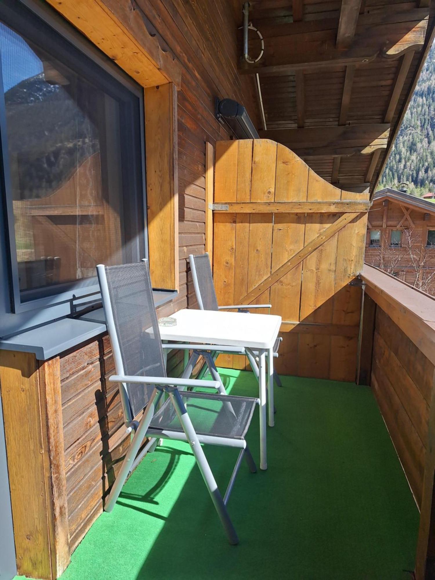 Ferienwohnung Haus Sprenger Häselgehr Exterior foto