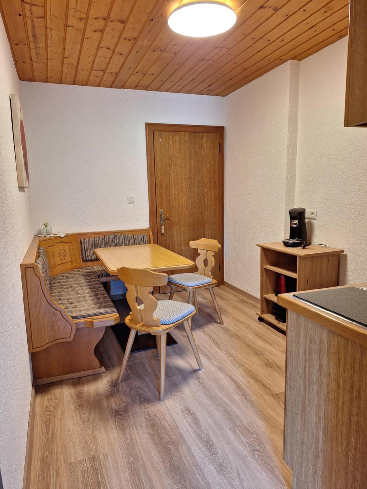 Ferienwohnung Haus Sprenger Häselgehr Exterior foto