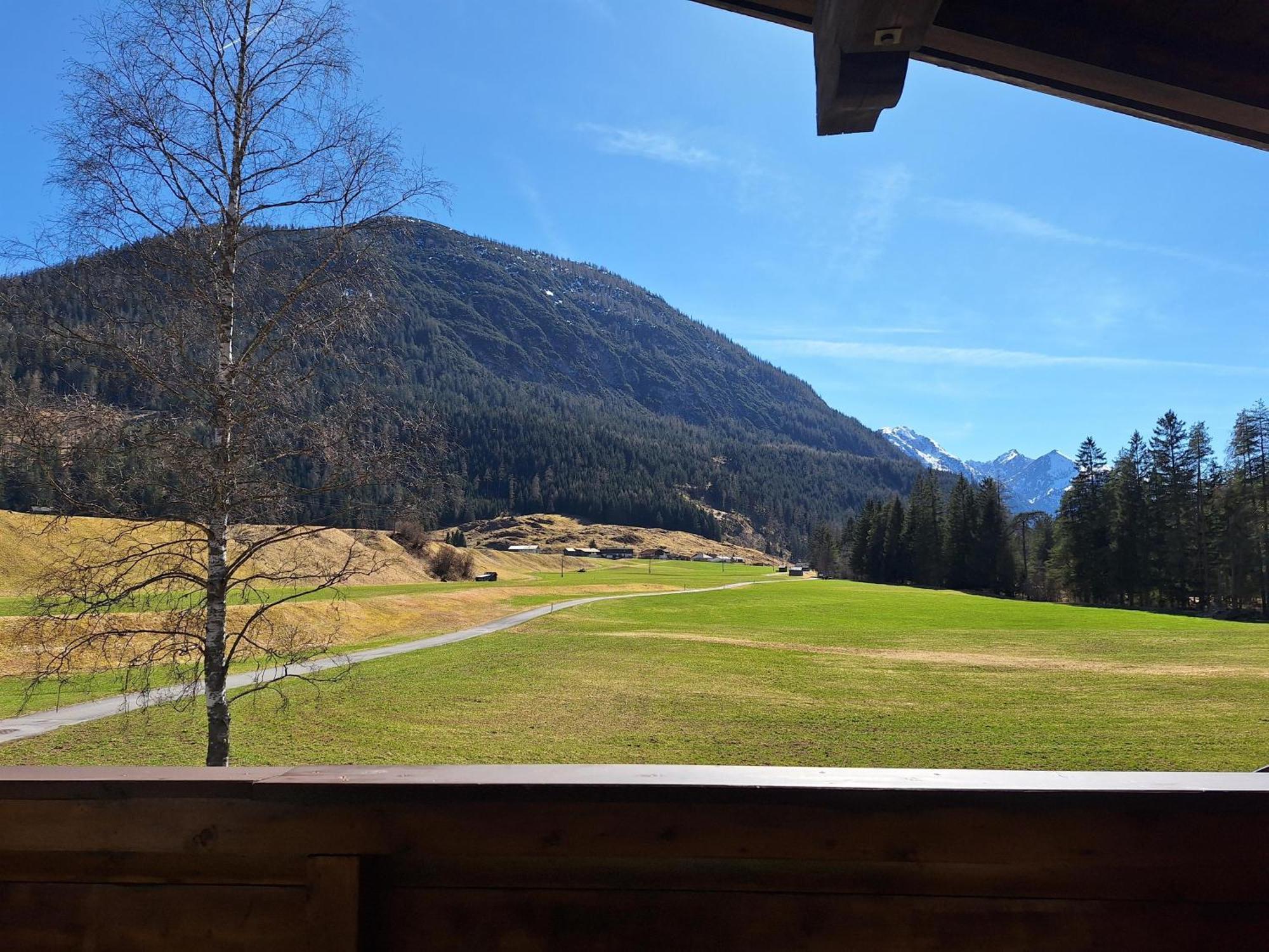 Ferienwohnung Haus Sprenger Häselgehr Exterior foto
